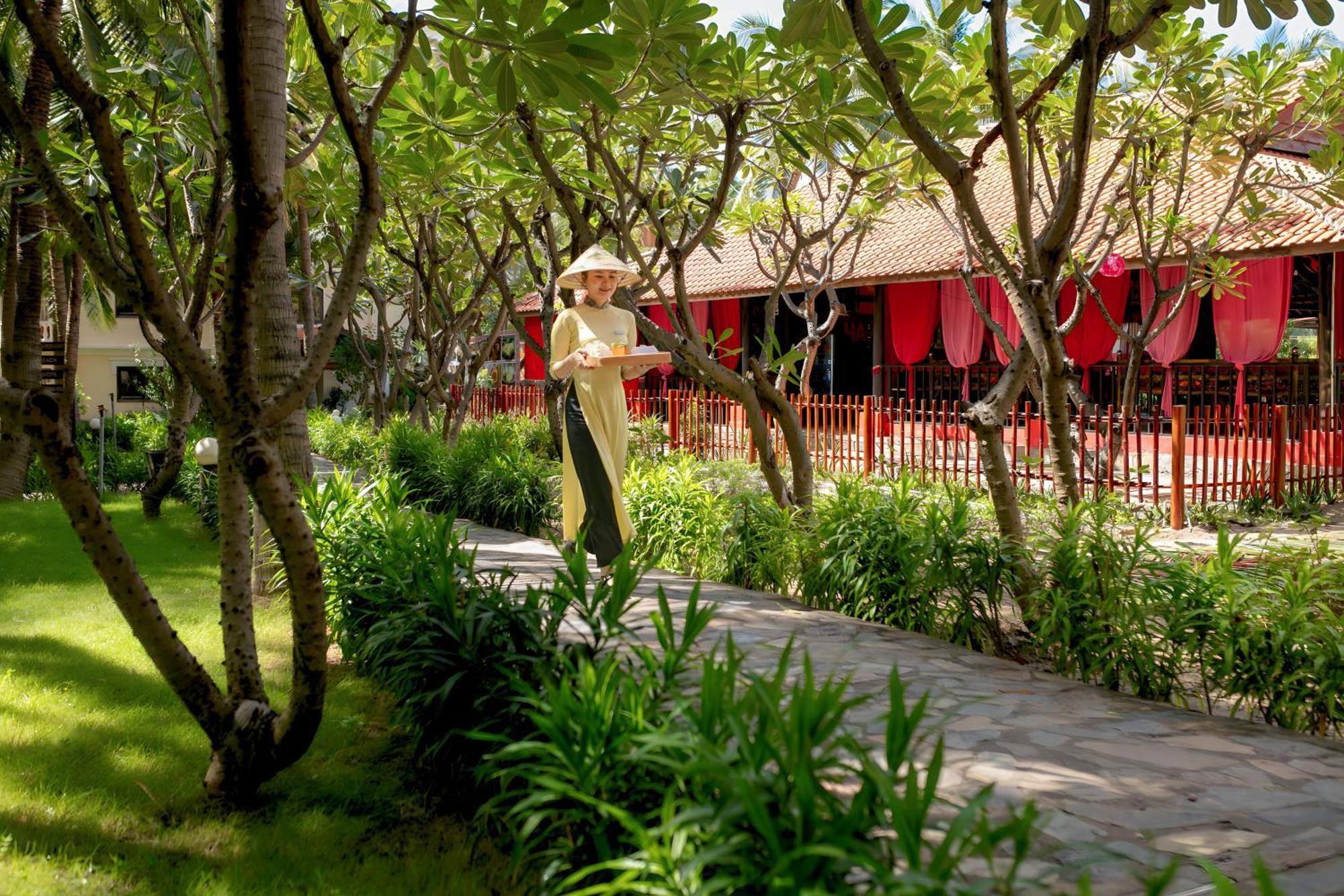 Sea Lion Beach Resort Mui Ne Exteriör bild
